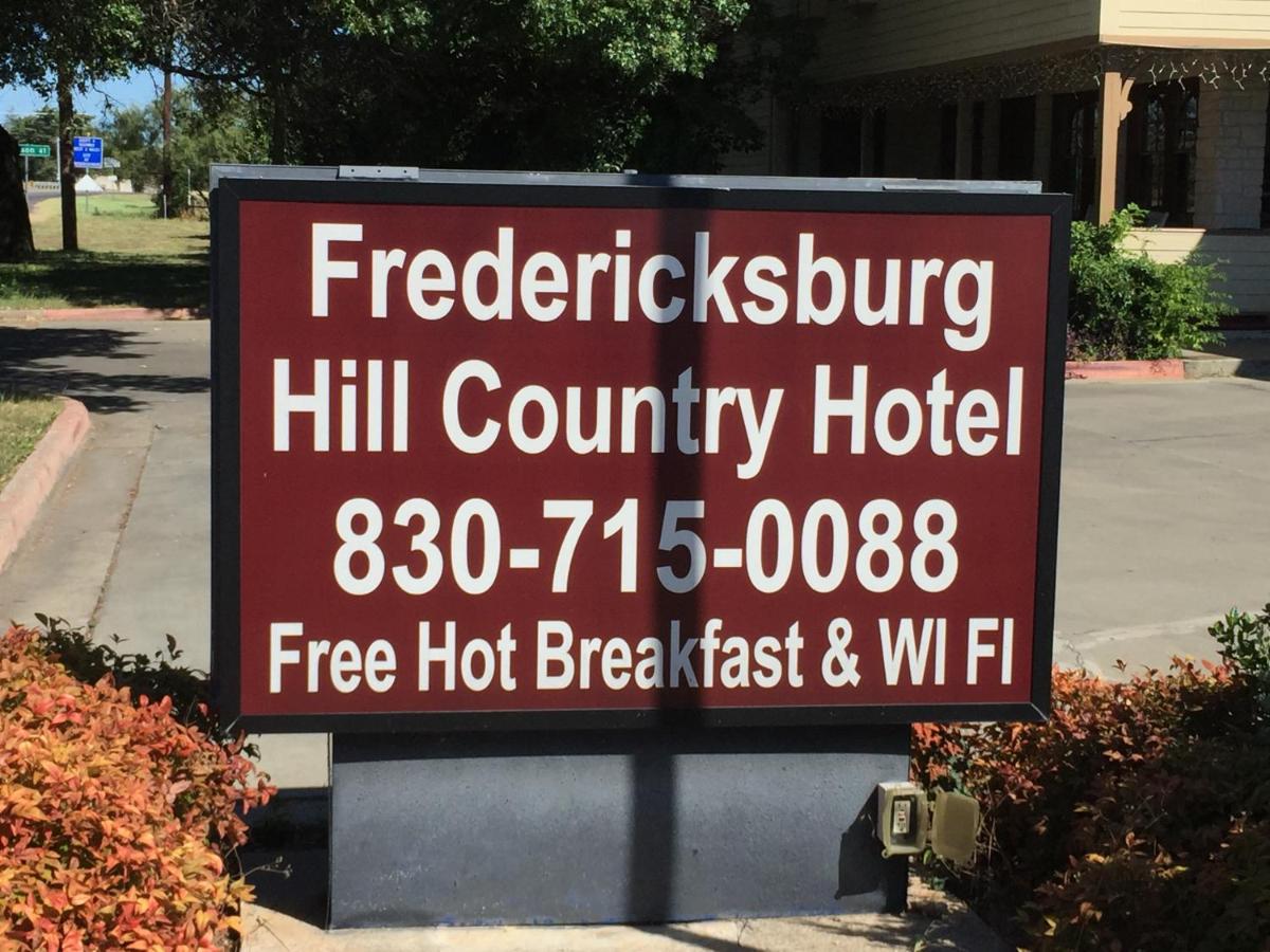 | Fredericksburg Hill Country Hotel