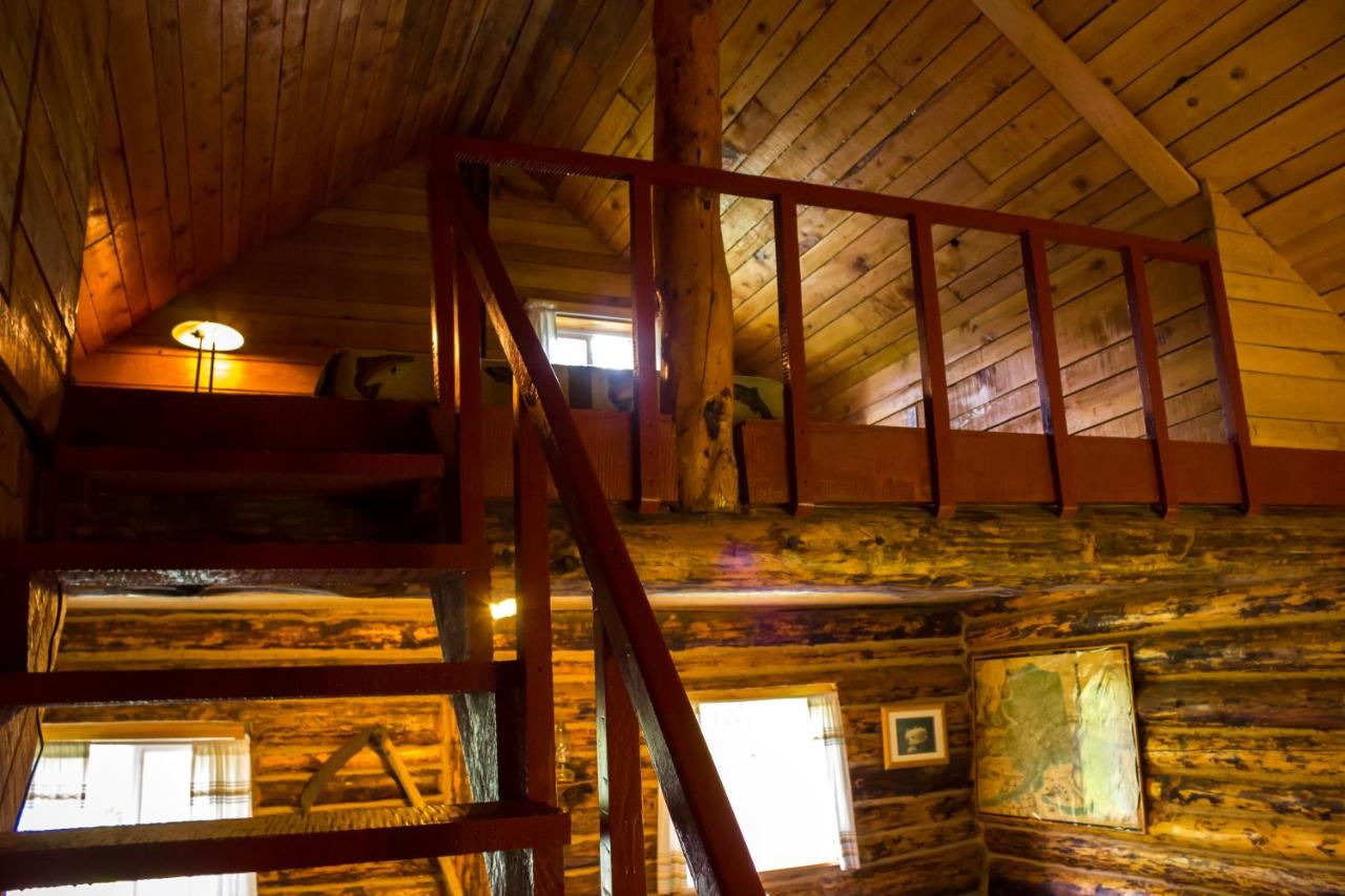| Midnight Sun Log Cabins