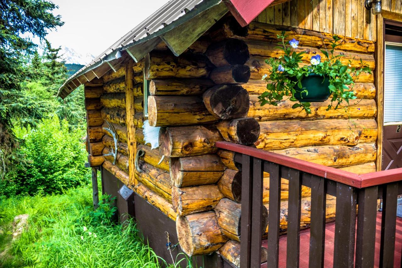 | Midnight Sun Log Cabins