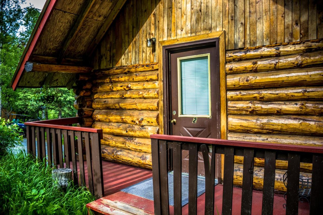| Midnight Sun Log Cabins