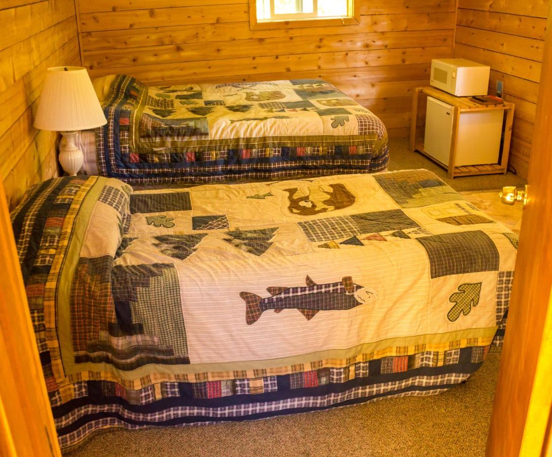 | Midnight Sun Log Cabins