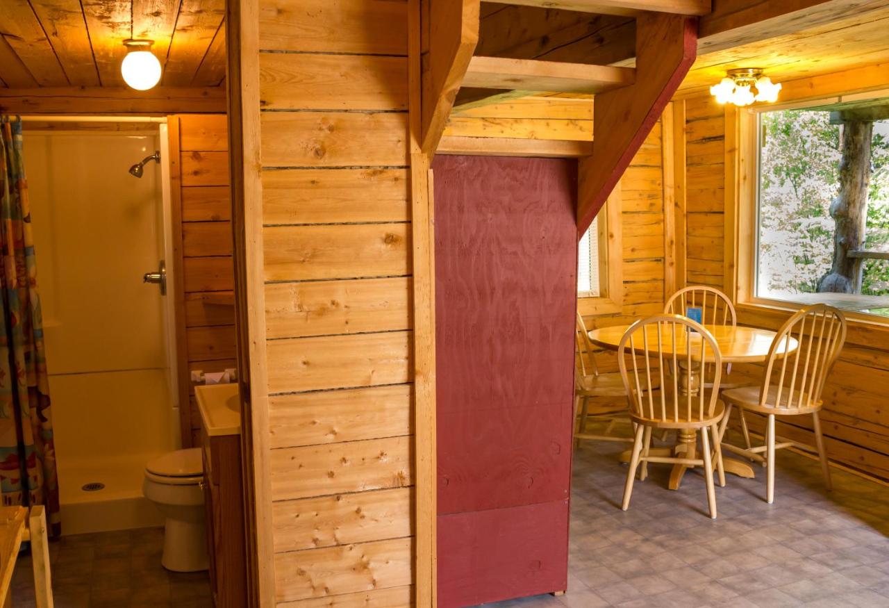 | Midnight Sun Log Cabins