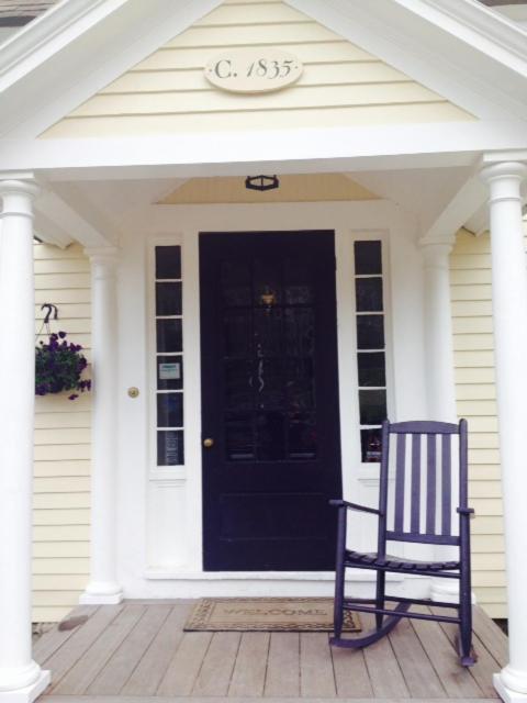 | Wiley Inn
