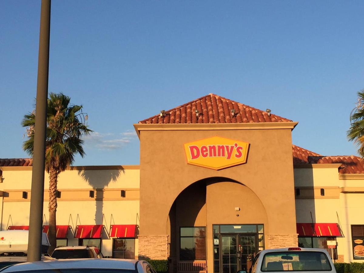 | California Inn Hotel and Suites Adelanto US 395