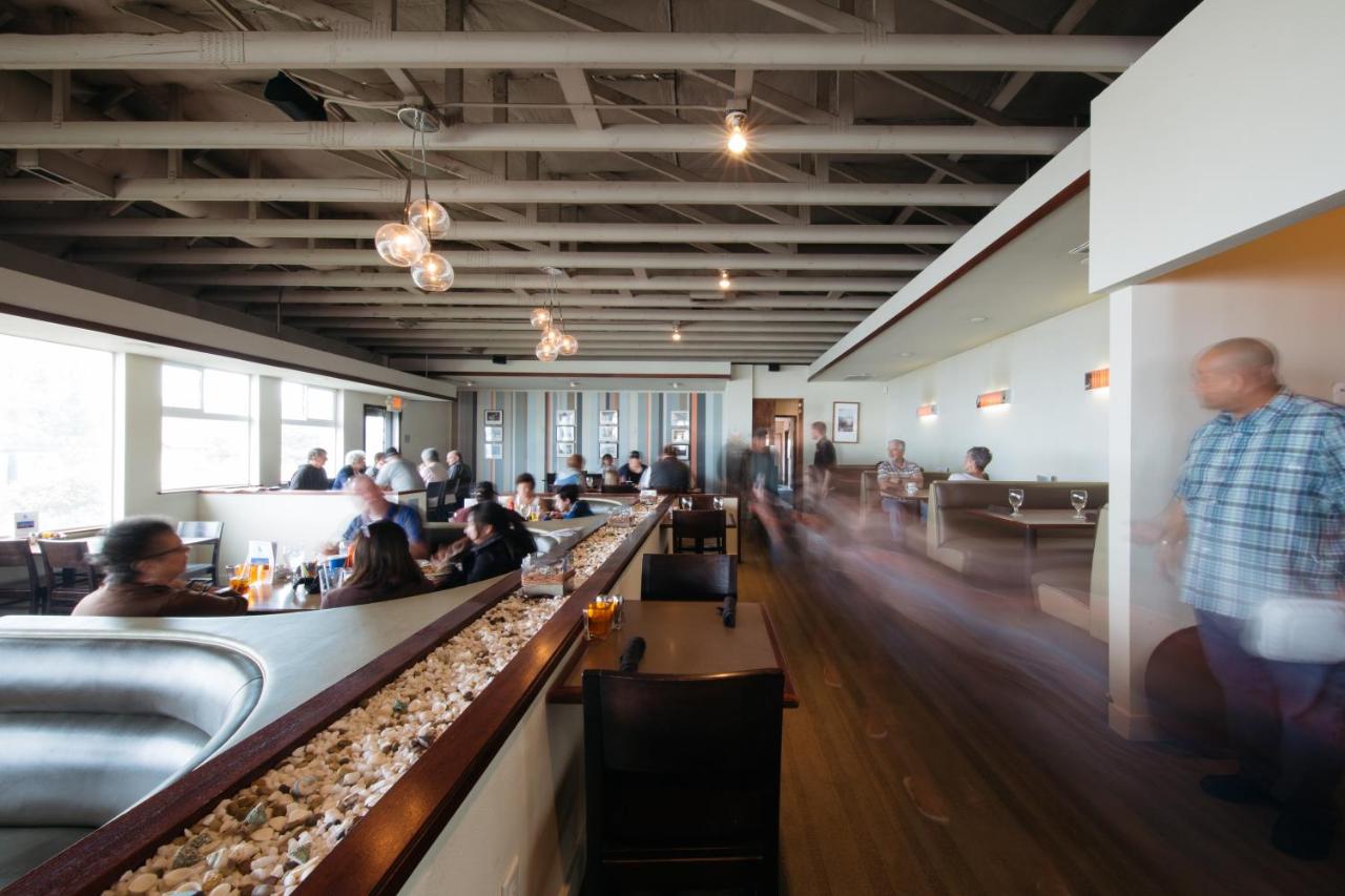 | Surftides Hotel