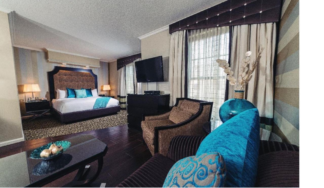 Courtyard Studio Suite at The Inn At Fox Hollow Hotel