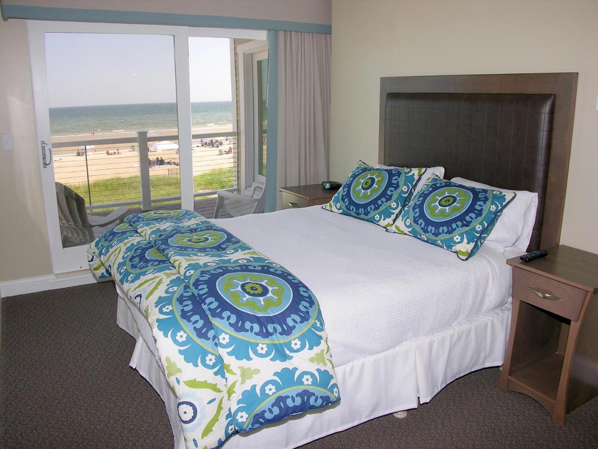 | Alouette Sunrise Suites