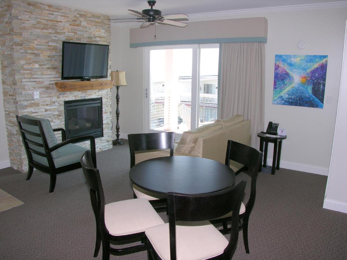 | Alouette Sunrise Suites