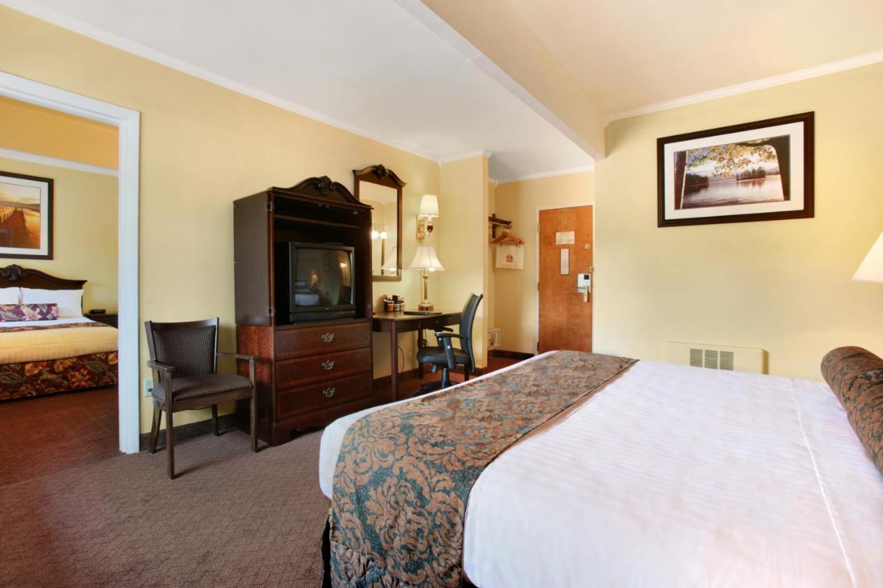 Suite at Best Western of Lake George