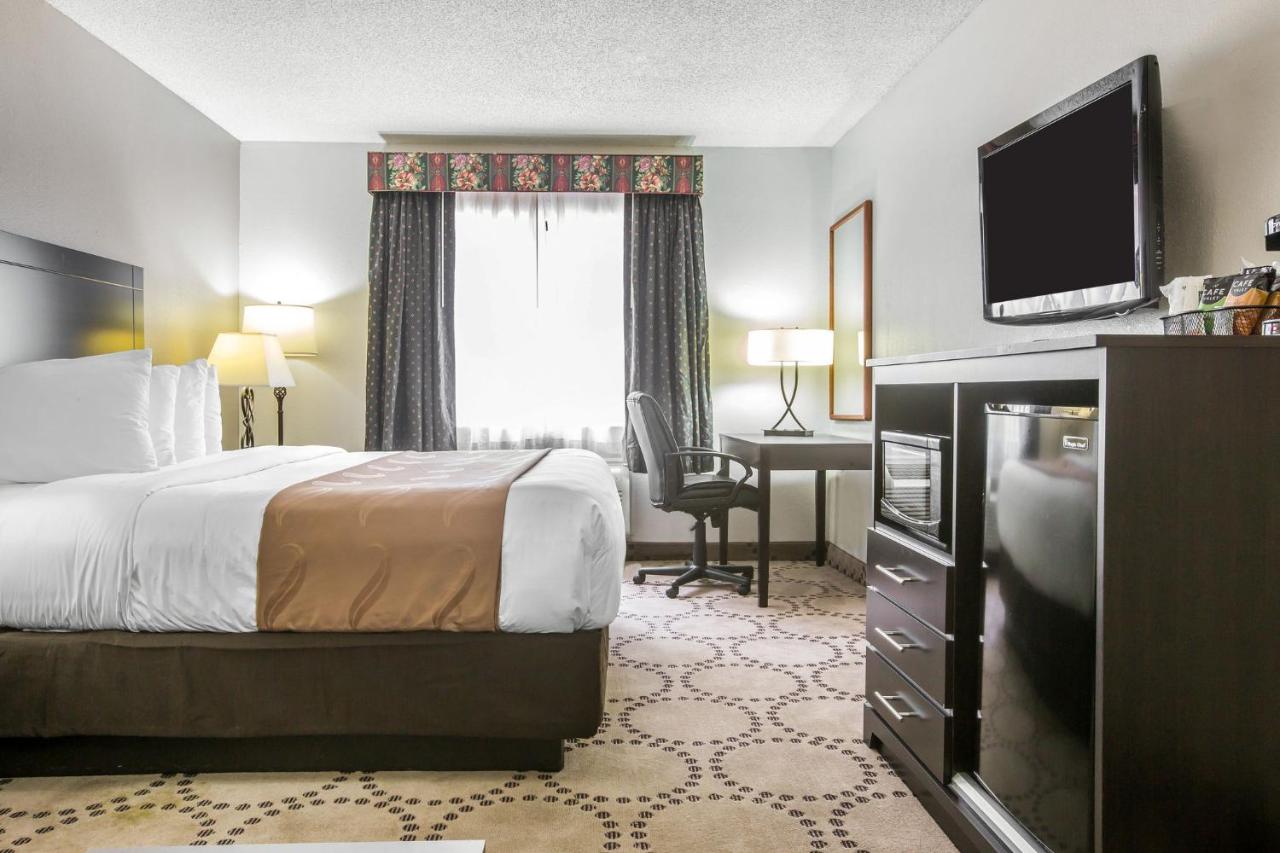 King Room with Sofa Bed - Non-Smoking at Quality Inn Stockbridge Atlanta South