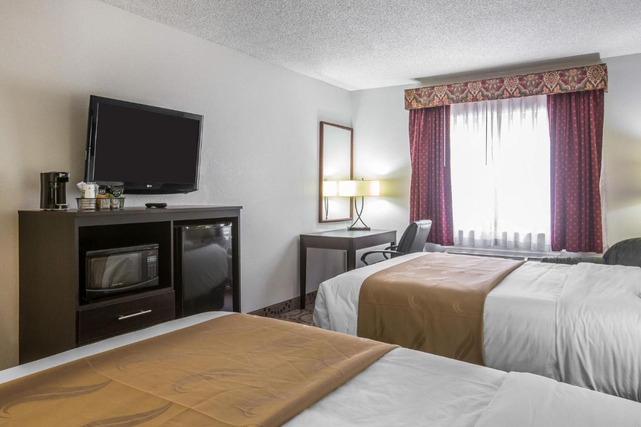 Queen Room with Two Queen Beds - Non-Smoking at Quality Inn Stockbridge Atlanta South