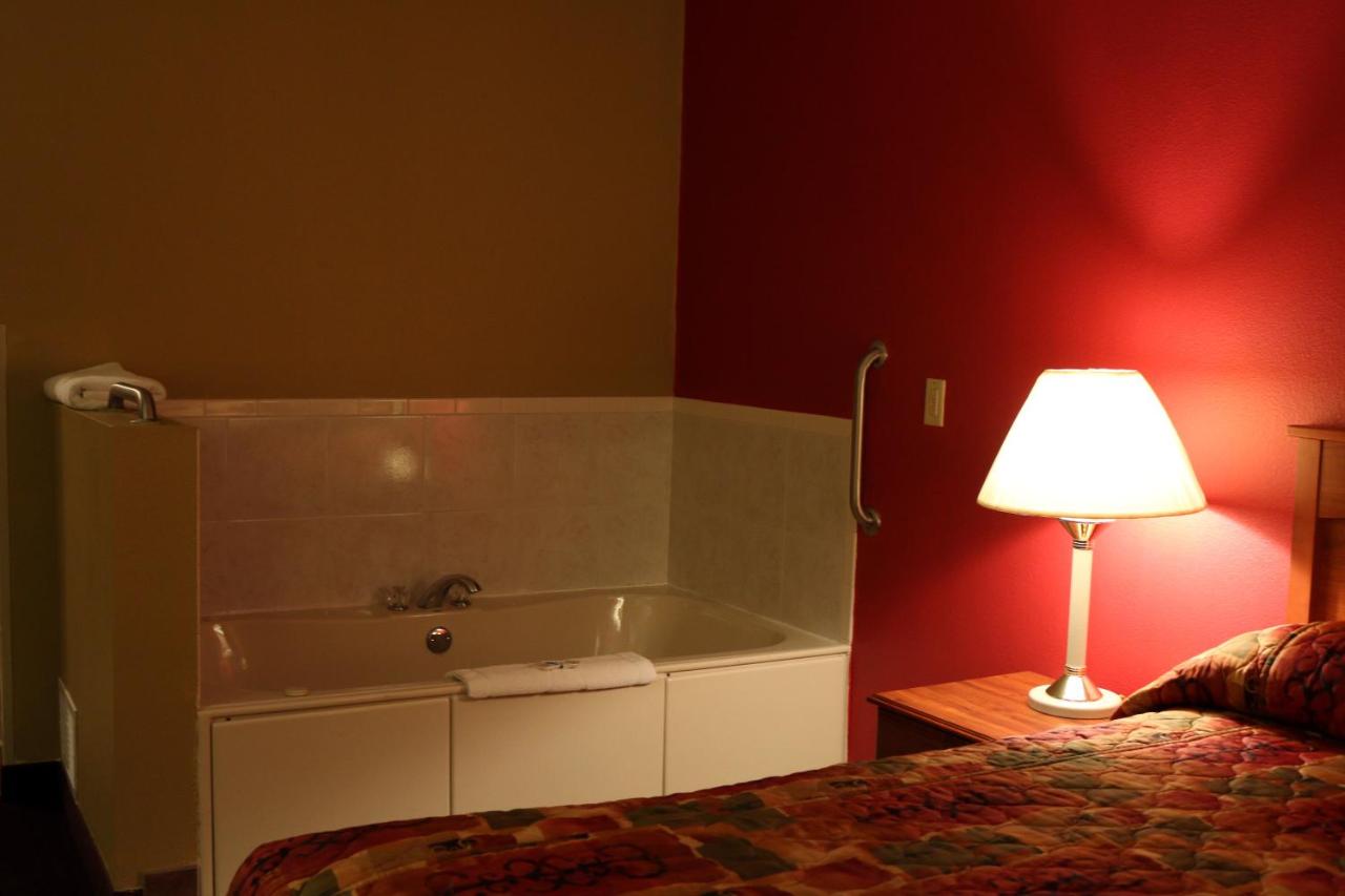  | Hometown Inn & Suites
