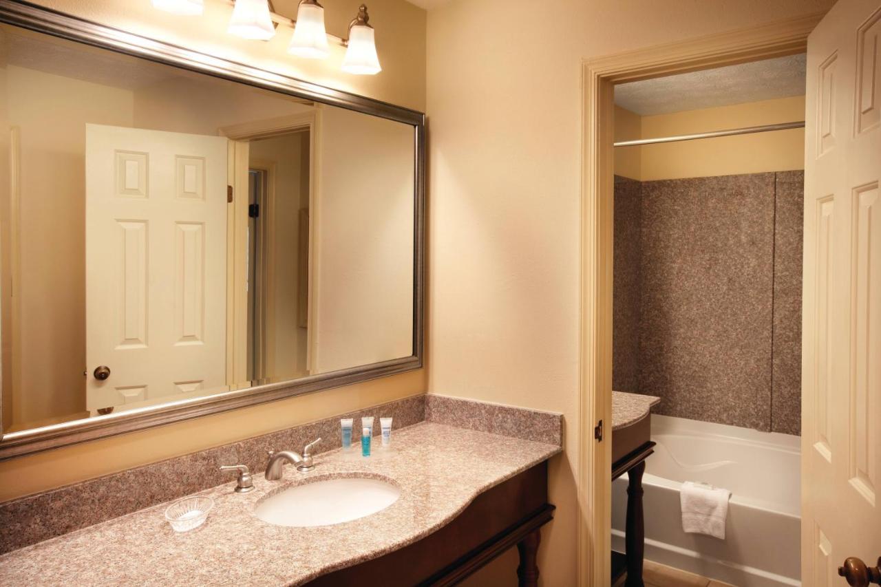 One Bedroom Deluxe at Club Wyndham Patriots’ Place