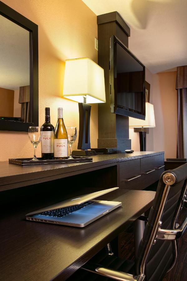  | Prospector Hotel & Casino