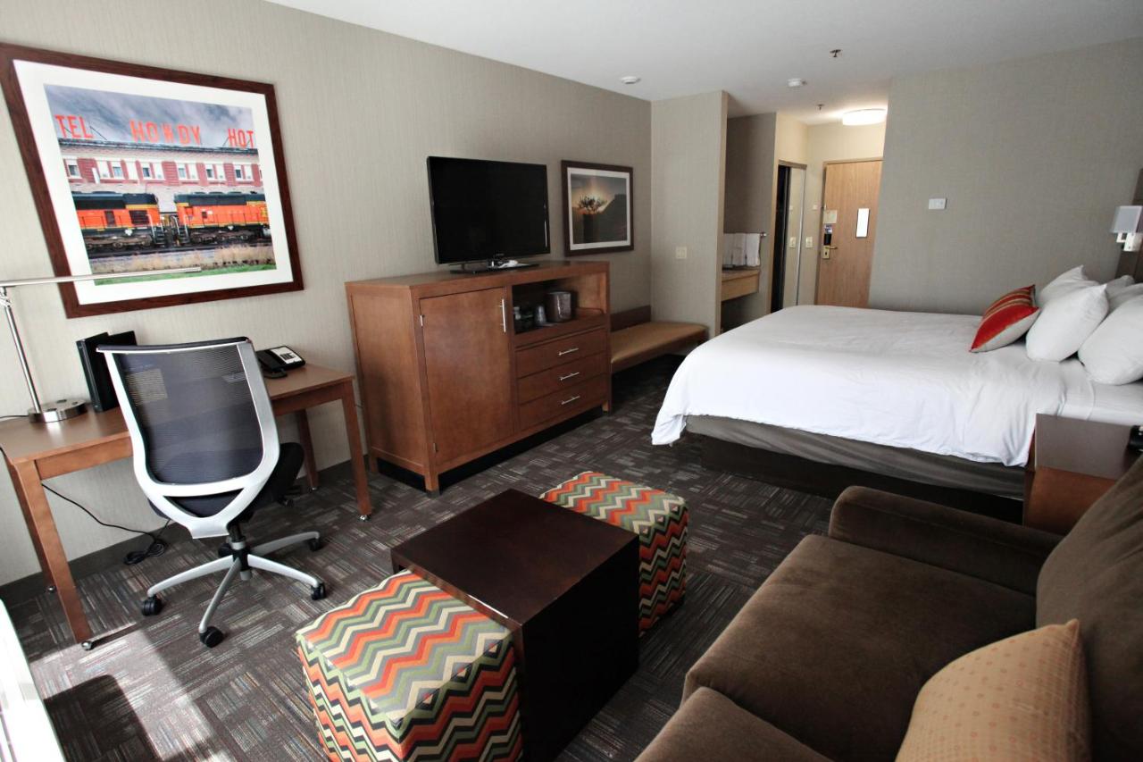 King Room with Sofa Bed at Best Western Plus Cottontree Inn