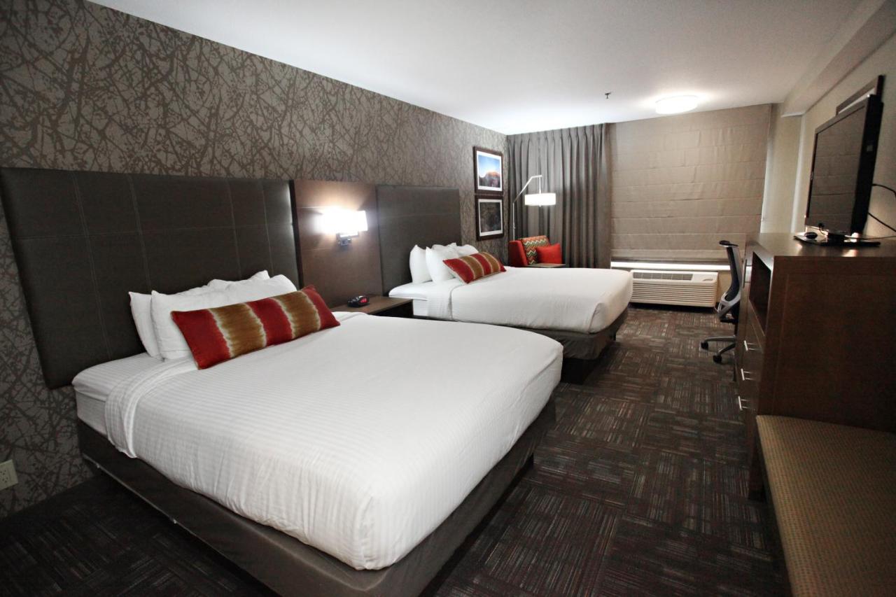 Queen Room with Two Queen Beds - Pet Friendly at Best Western Plus Cottontree Inn