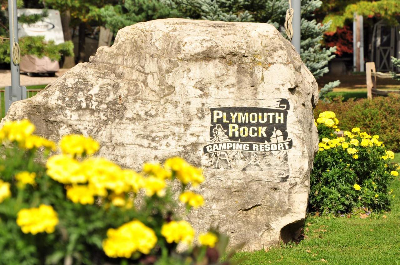 | Plymouth Rock Camping Resort One-Bedroom Cabin 6