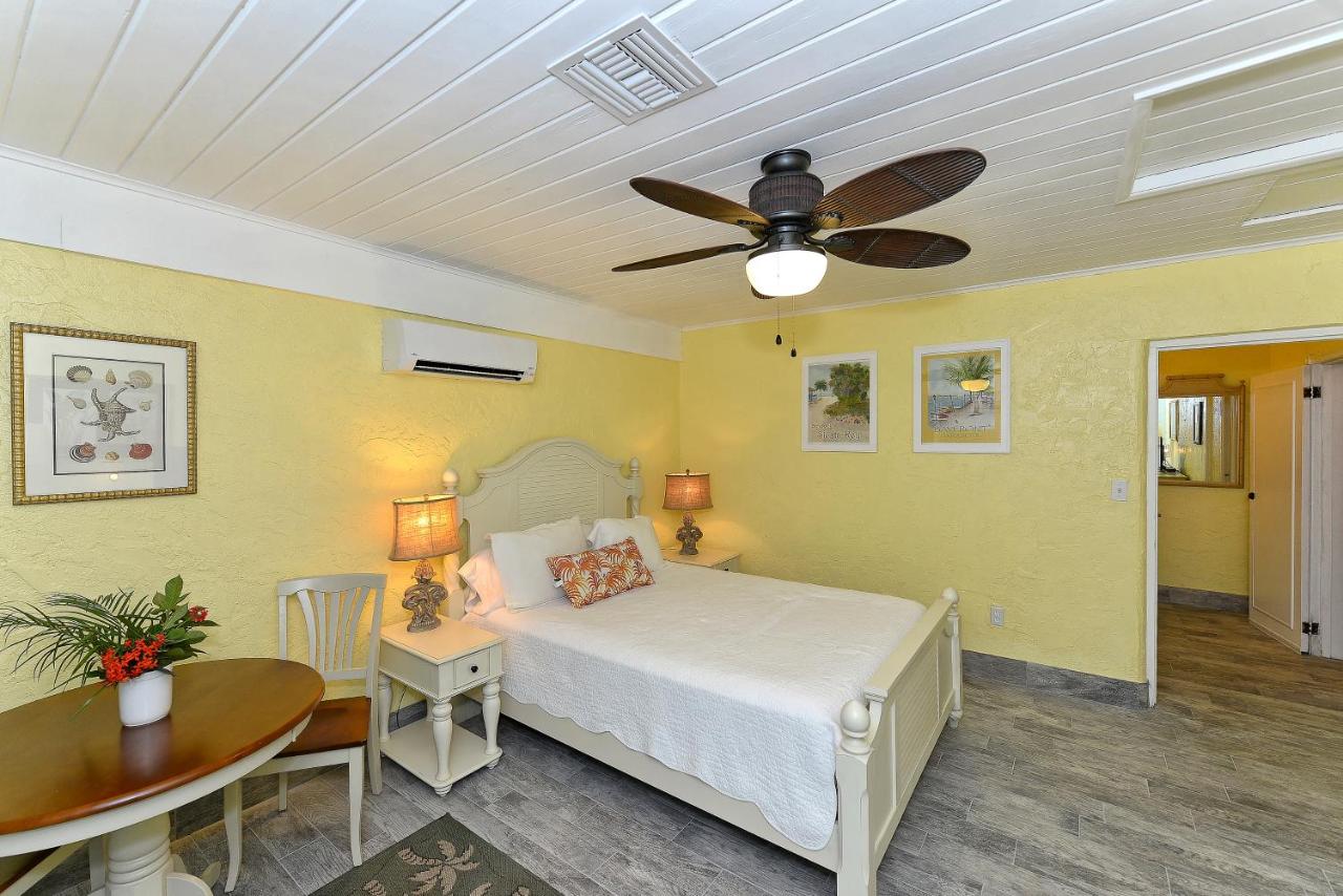 Studio at Siesta Key Palms Resort