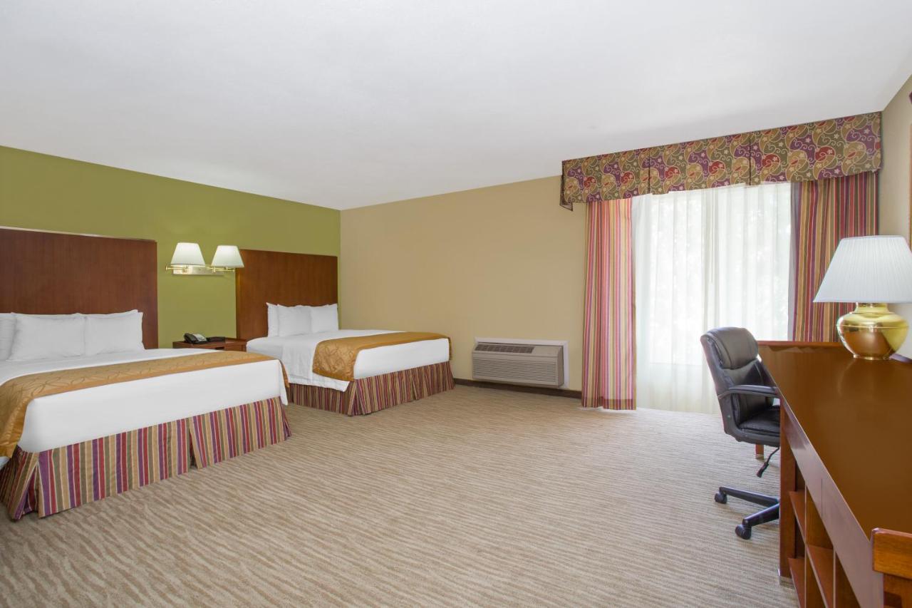 Studio Suite with Two Queen Beds - Non-Smoking at Days Inn & Suites by Wyndham Red Rock-Gallup