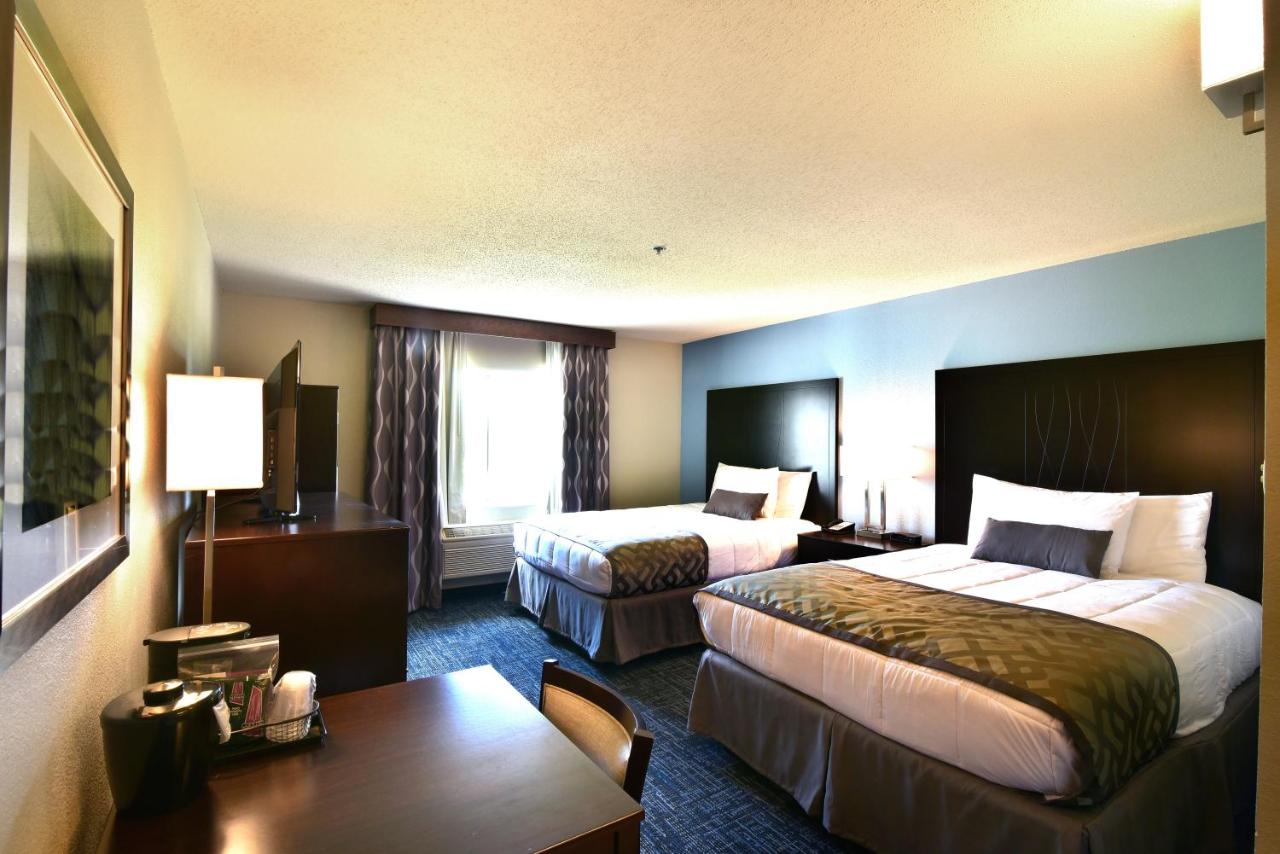 Queen Room with Two Queen Beds at Best Western Plus Flint Airport Inn & Suites