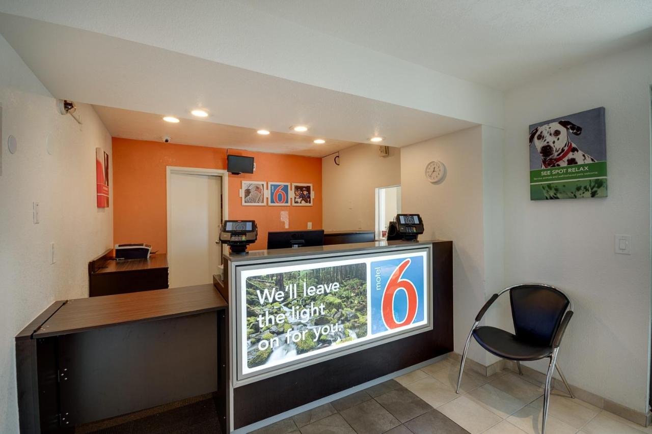 | Motel 6-Bellingham, WA