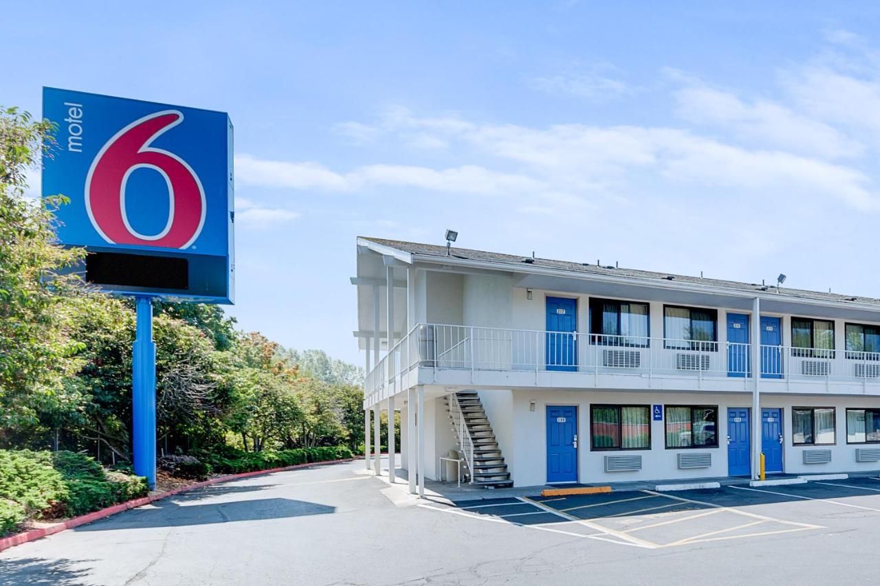 | Motel 6-Bellingham, WA