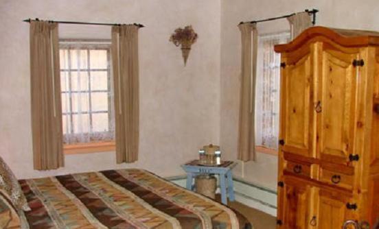 | Hotel La Fonda de Taos