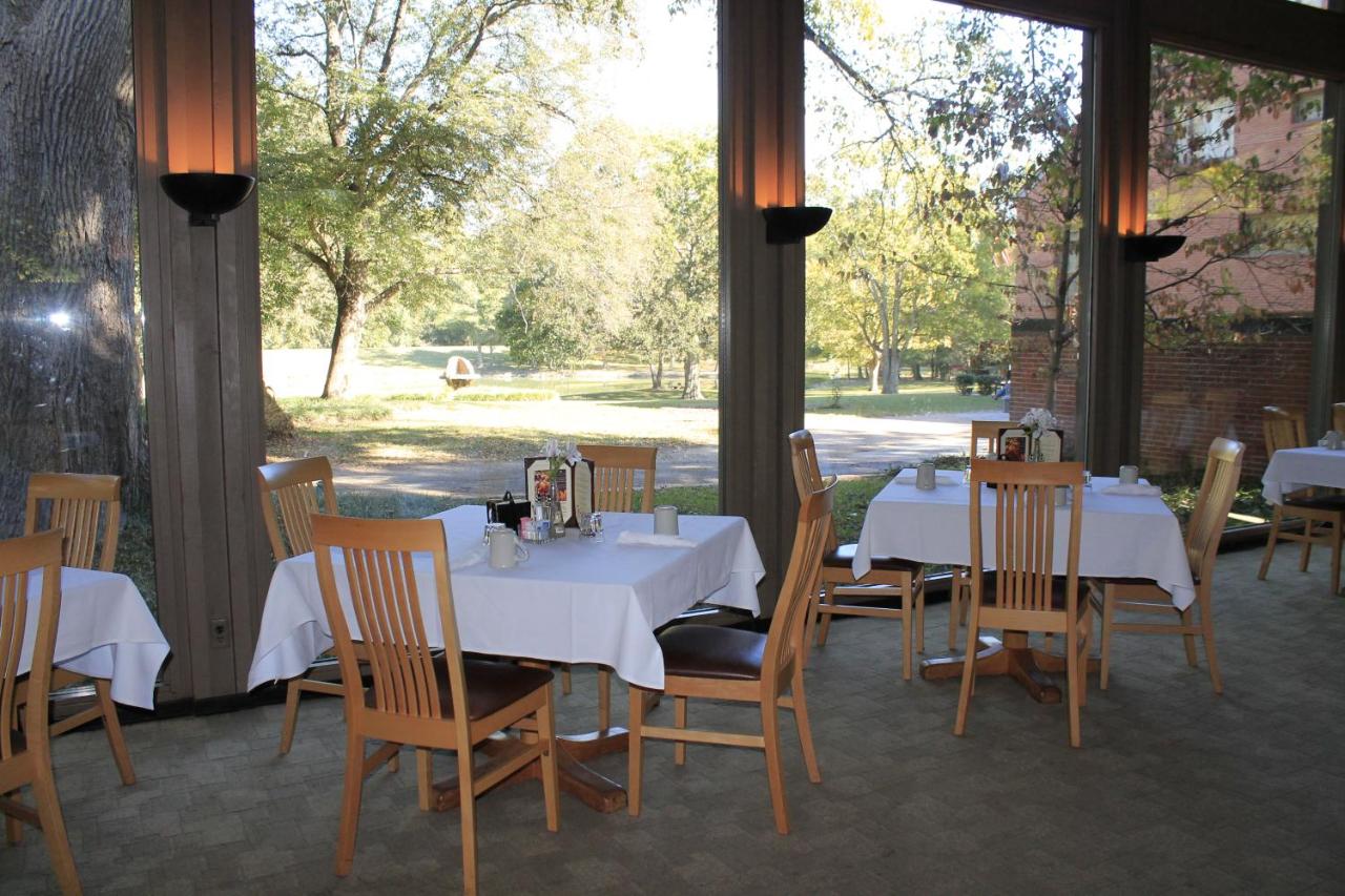 | New Harmony Inn Resort and Conference Center