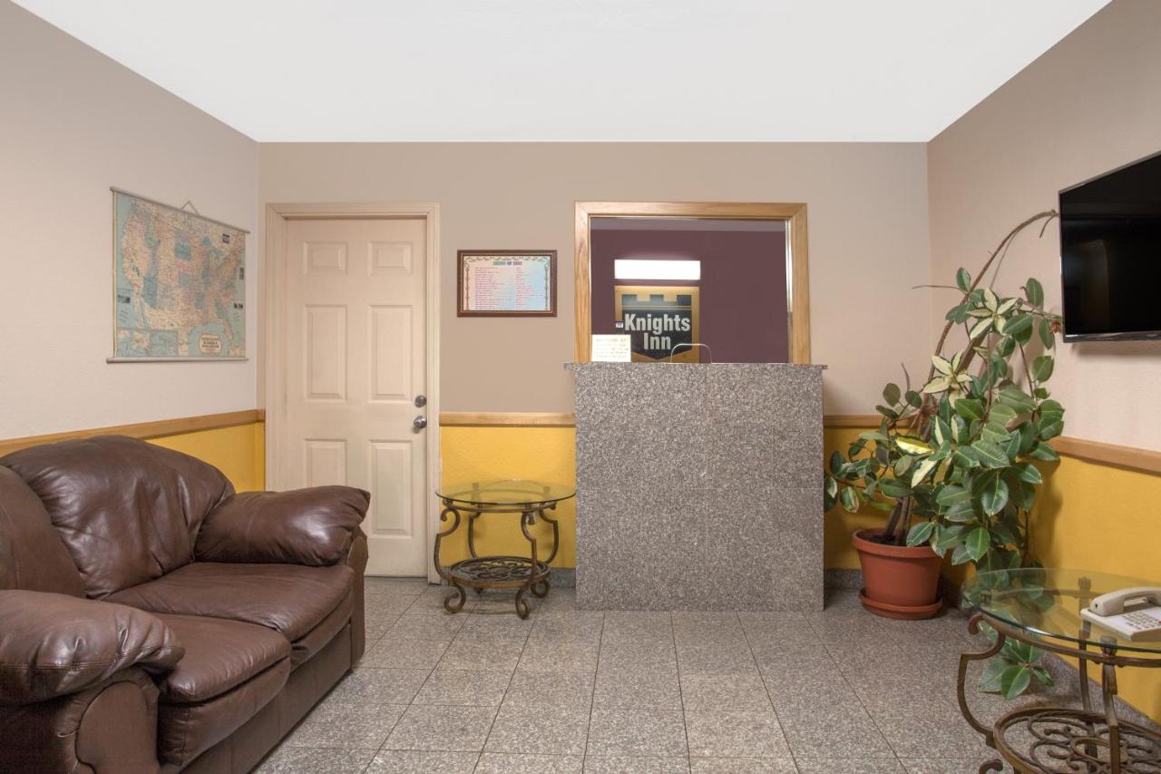 | Knights Inn Wildersville
