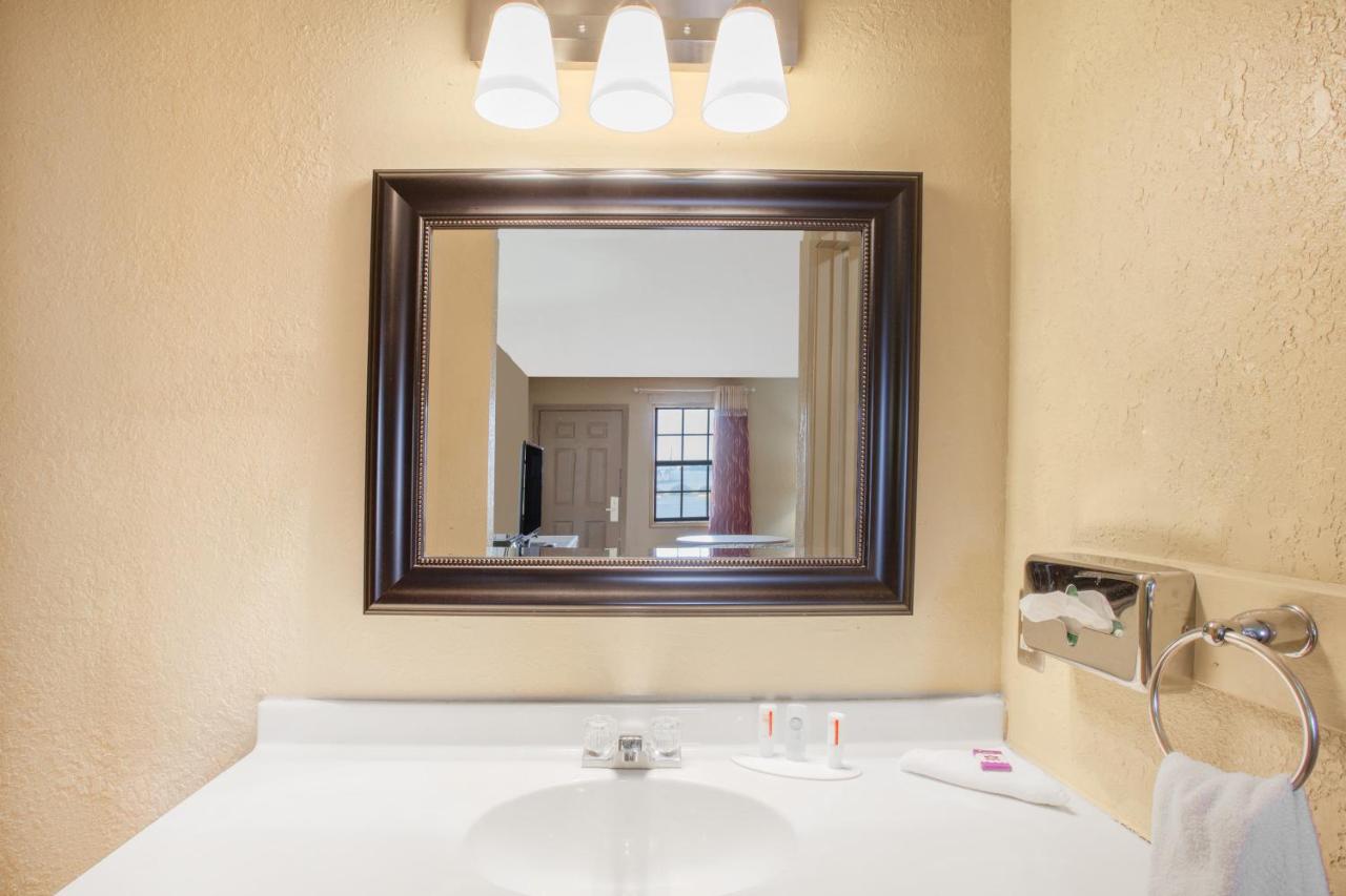 | Knights Inn Wildersville