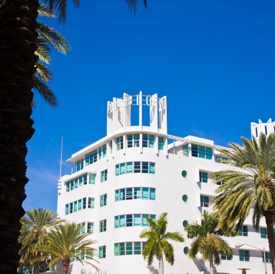 | Albion Hotel