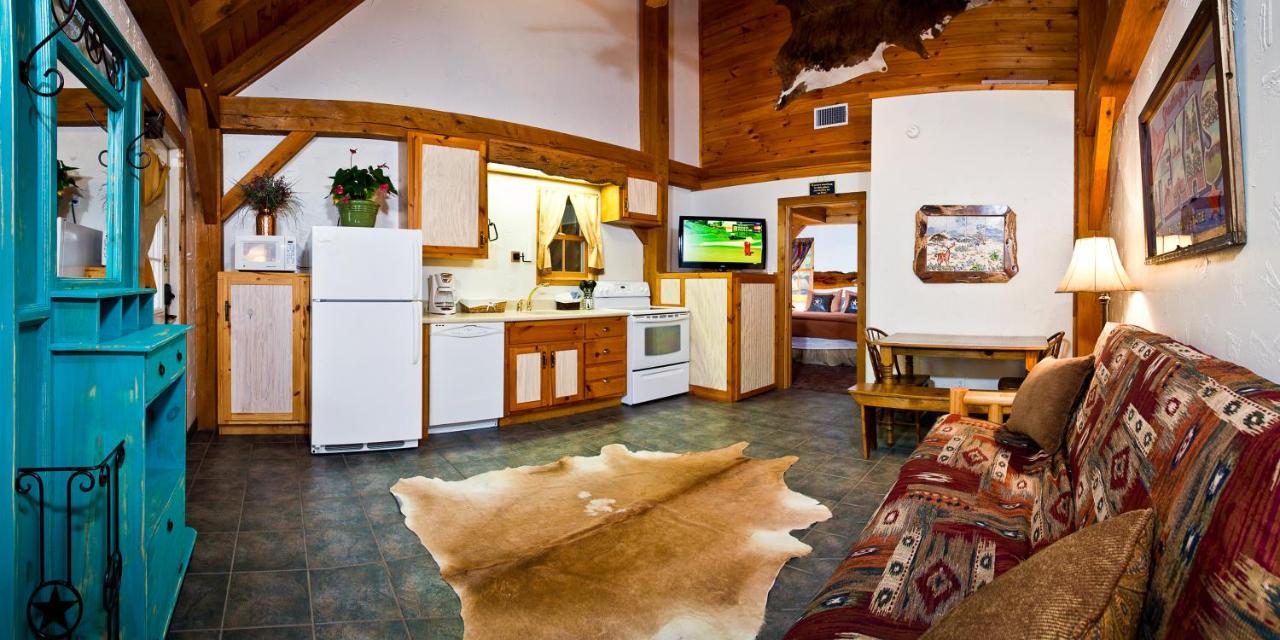 | Gruene Cottages