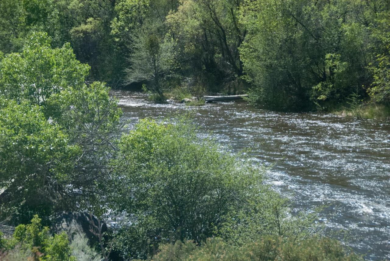 | Corral Creek Lodge