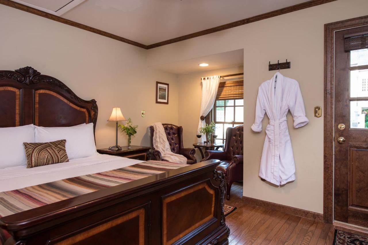  | Inn on Putney Road