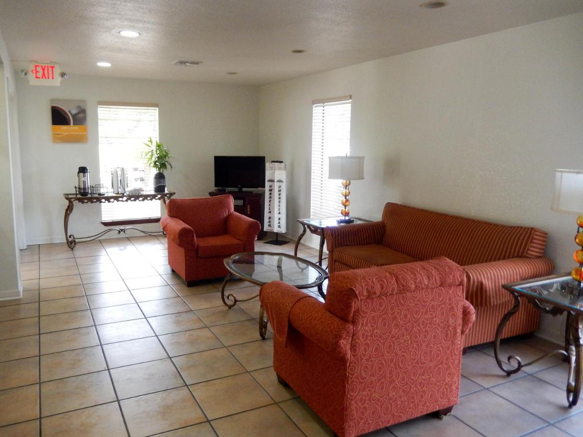 | Motel 6-Luling, LA