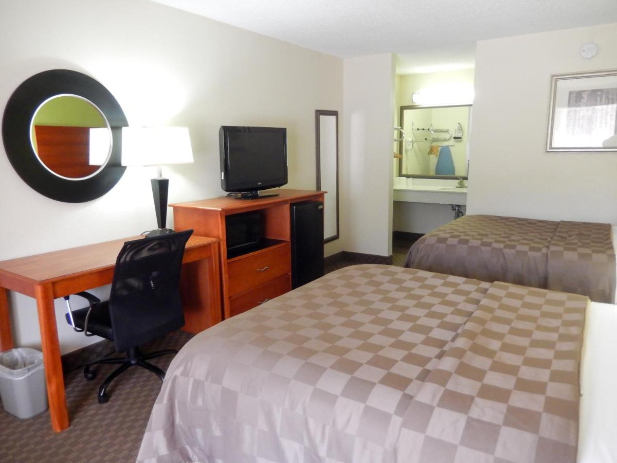 | Motel 6-Luling, LA