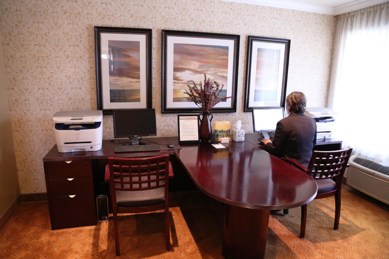 | Laguna Hills Lodge-Irvine Spectrum