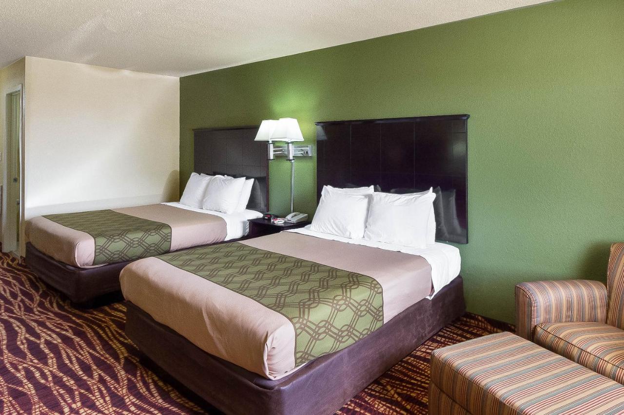 Queen Room with Two Queen Beds - Non-Smoking at Econo Lodge Inn & Suites San Antonio near Frost Bank Center