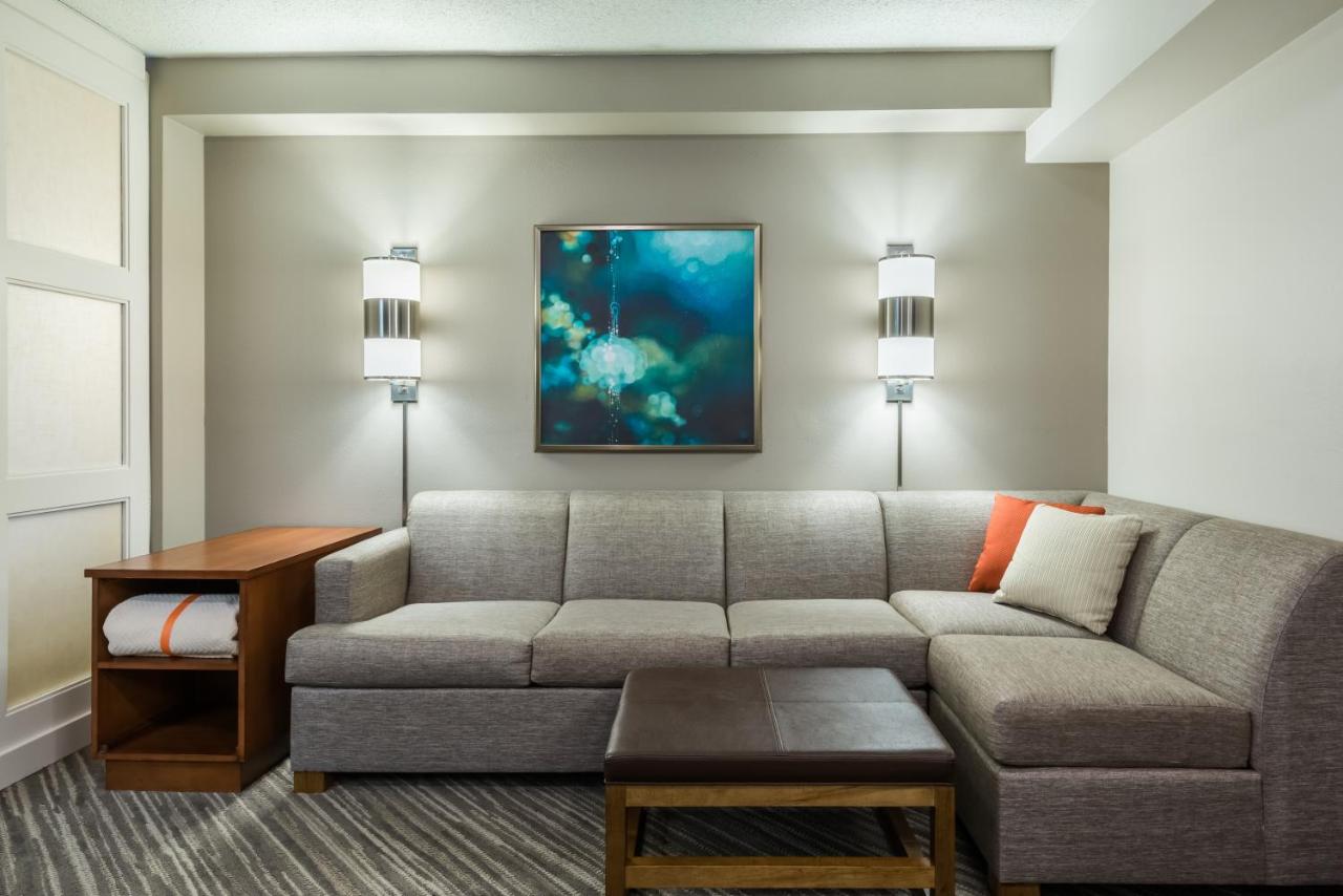 High Floor Doubles, Sofabed at Hyatt Place Bentonville/Rogers