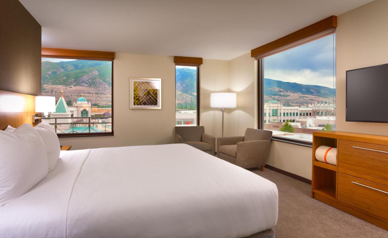 King Suite at Hyatt Place Salt Lake City/Farmington/Station Park