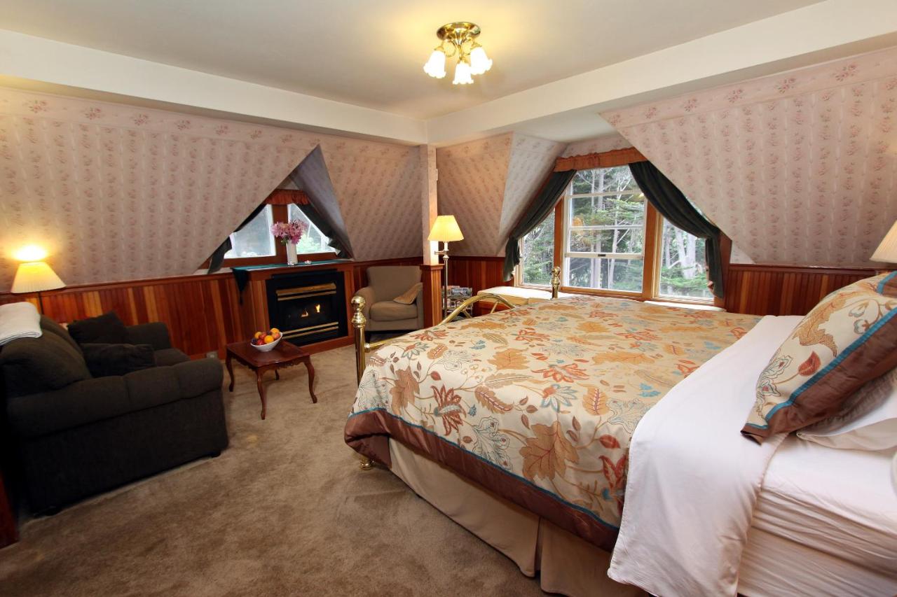| Elk Cove Inn & Spa