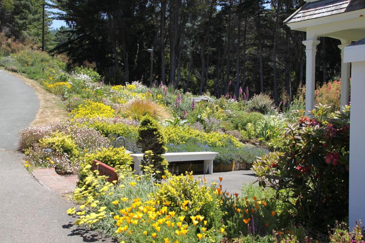| Elk Cove Inn & Spa
