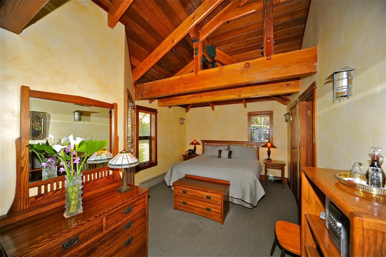 | Elk Cove Inn & Spa