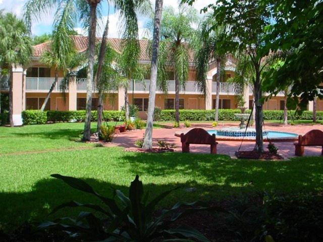  | Grand Palms Spa & Golf Resort
