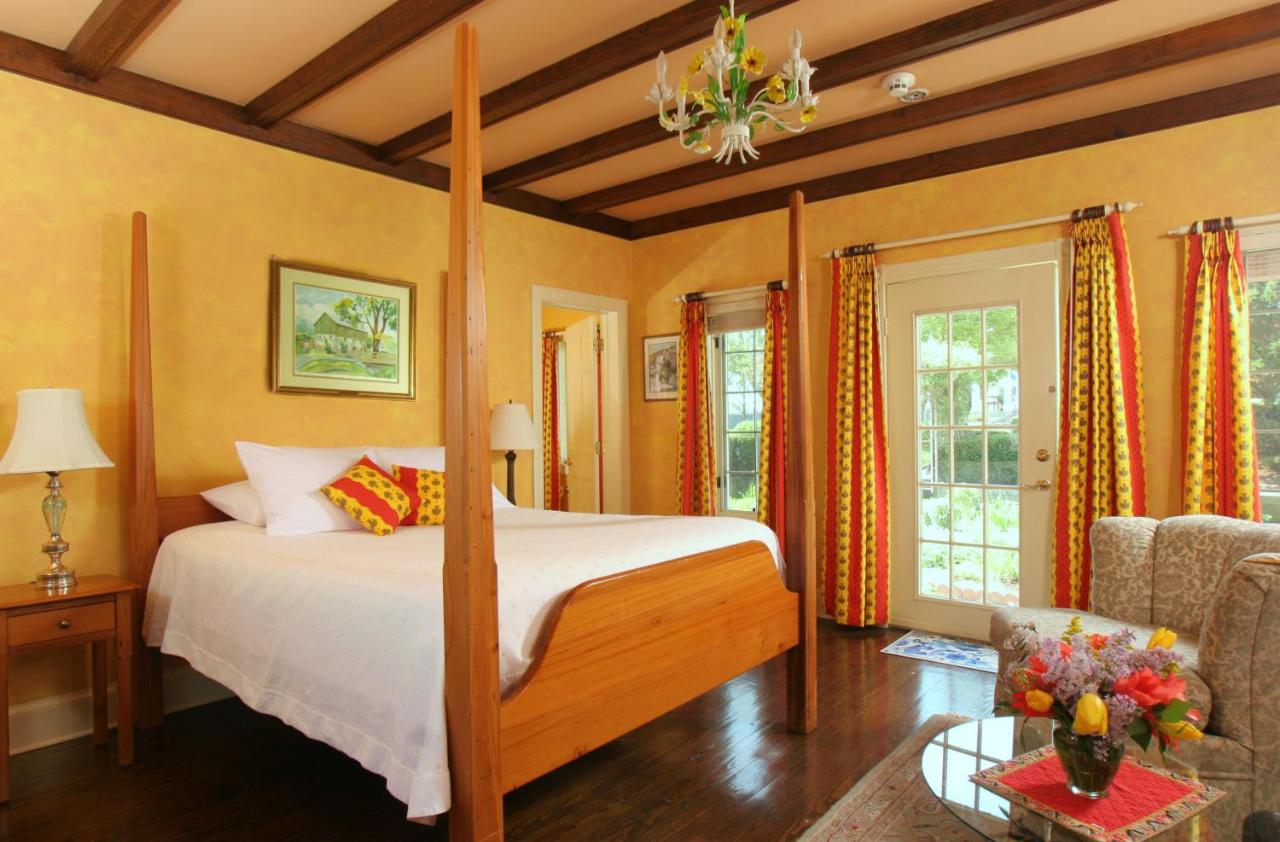 | L'Auberge Provencale