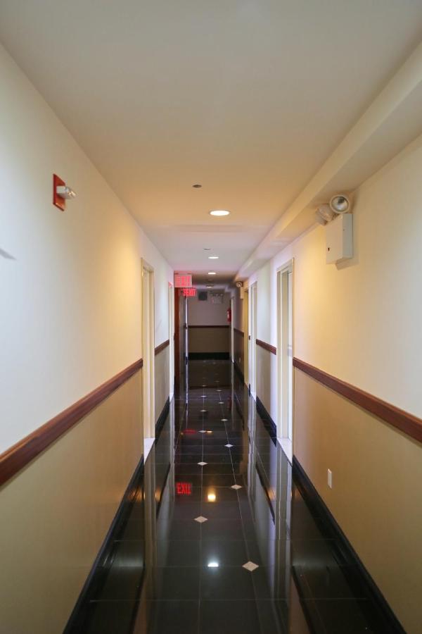 | Phoenix Hotel Brooklyn Sunset Park