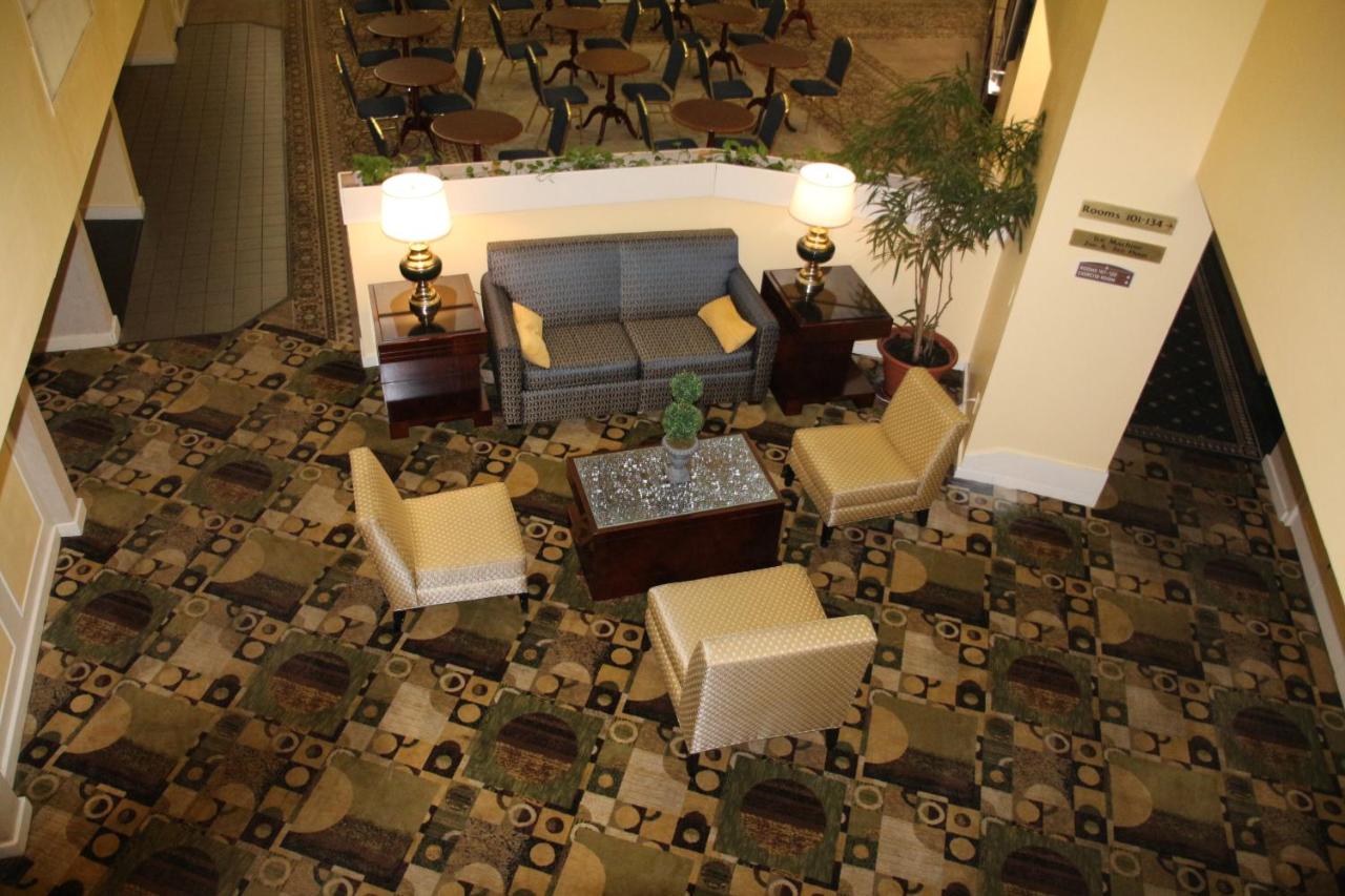 | Bedford Plaza Hotel - The Oasis of Boston!