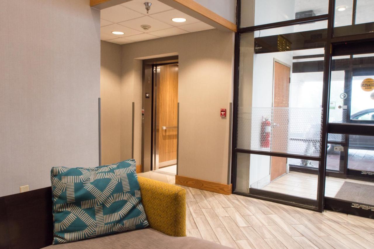 | Greenstay Hotel & Suites Central