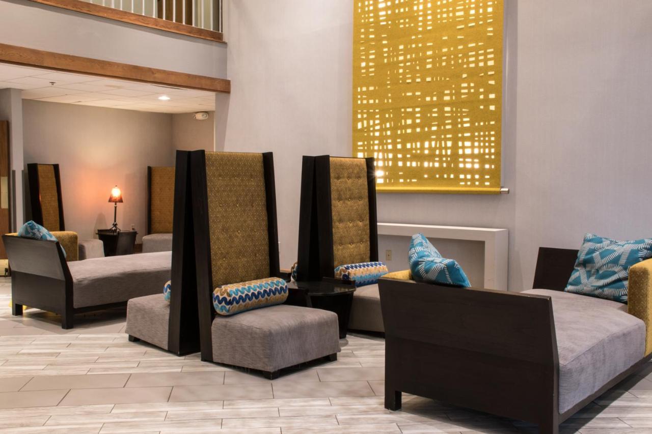 | Greenstay Hotel & Suites Central