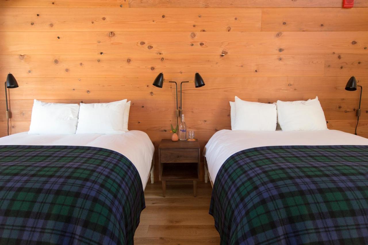 Double Room with Ocean View at Timber Cove Resort